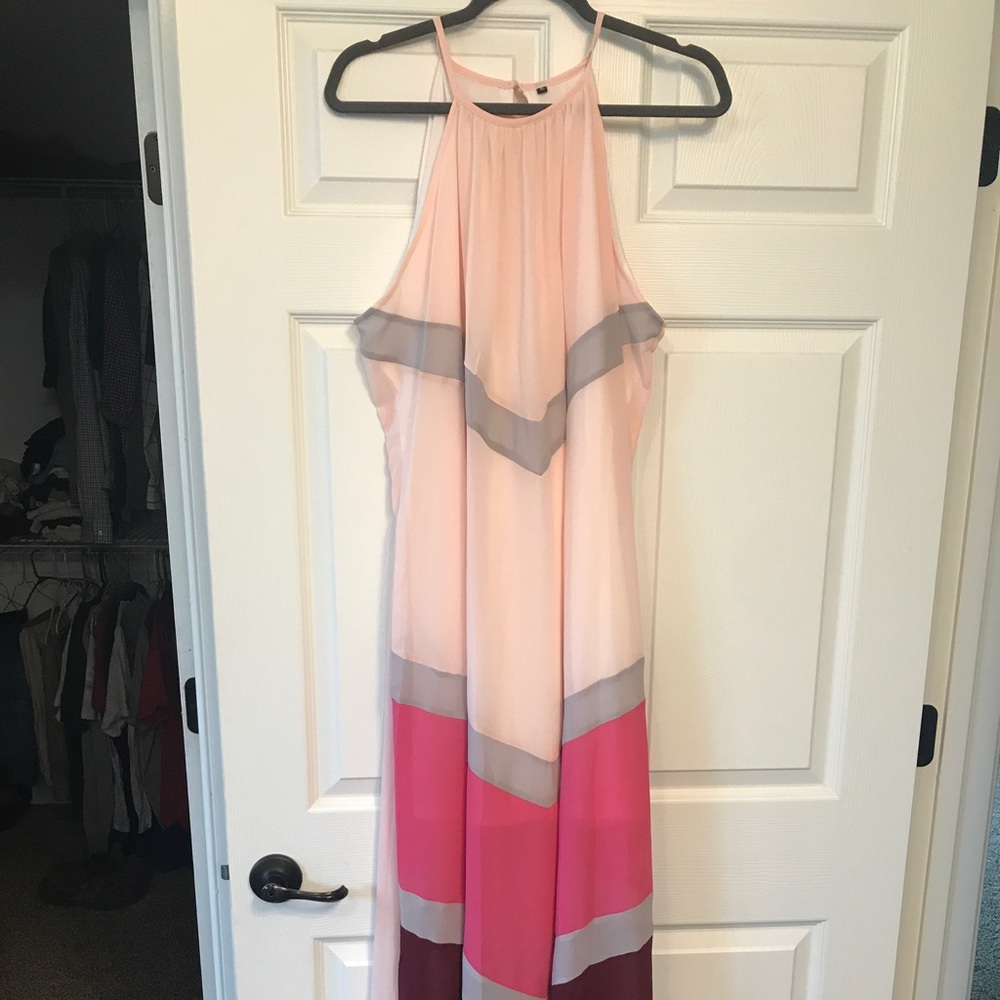 Linkshe maxi dress never worn